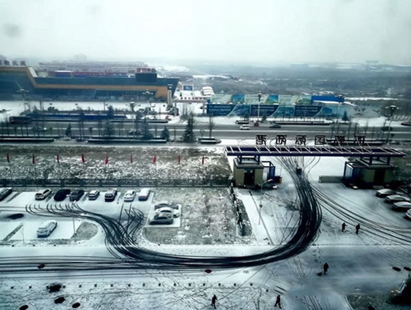 膜結(jié)構(gòu)在遇見(jiàn)下雪時(shí)怎么辦？